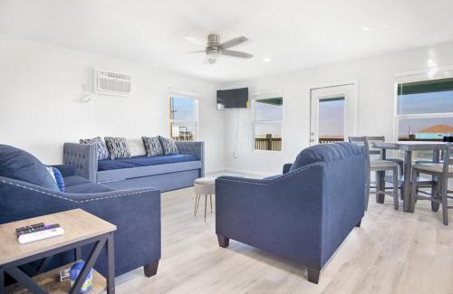 Gilchrist House | Charming home with fantastic view