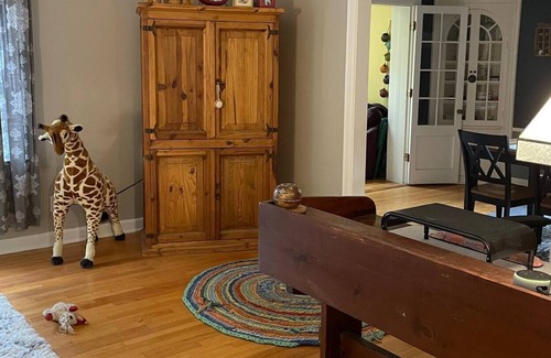 College Heights House | Charming Home | Walk to Depot Town | Special Requests | Private Retreats