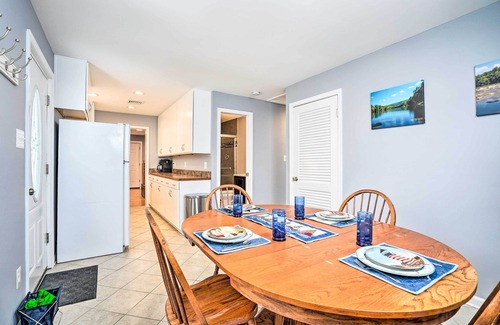 Kabletown House | Charming Home with Yard Near Shenandoah River!