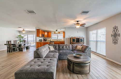 Tampa House | Charming home with amazing heated pool! Close to Airport, Beaches & Attractions.