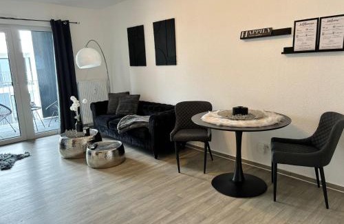 Weyhausen Apartment | Charming Homes - Studio 23