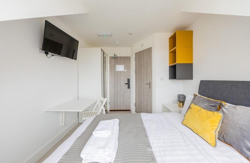 St. George's Apartment | Charming Hotel Laundry near Tufnell Park