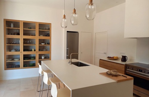 Cabrieres-dʼAigues House | Charming house with swimming pool, superb view of the Sainte Victoire and the countryside