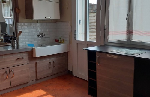Ver-sur-Mer Villa | Charming house 100 m2 50m from the beach Sea view