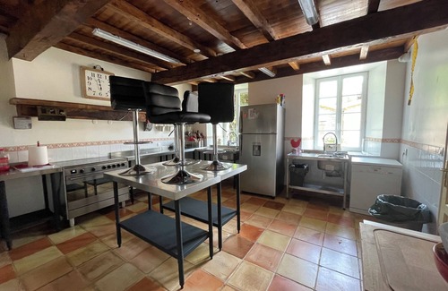 Generest House | Charming house at the foot of the mountains