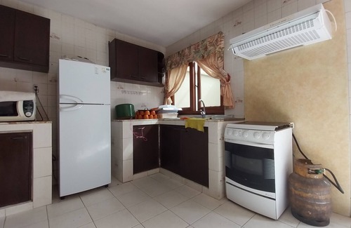 Macrodistrito Sur House | Charming House- Elegant and Comfortable