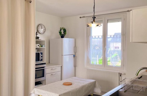 Muides-sur-Loire Cottage | Charming House Near Chambord: Modern Comfort, Private Garden, Parking, and Bike Trails