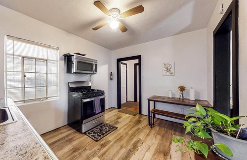 Albuquerque House | Charming house in amazing Albuquerque with WiFi, AC