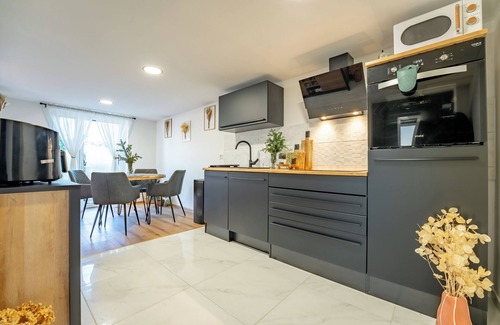 Kapela House | Charming house in beautiful Stanići with fitness room, WiFi, AC