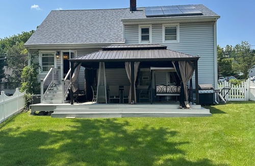 Clifton House | Charming house in Clifton with WiFi, AC Bedroom #3