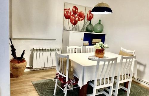 El Poyo del Cid House | Charming House in El Poyo del Cid with Garden and Terrace