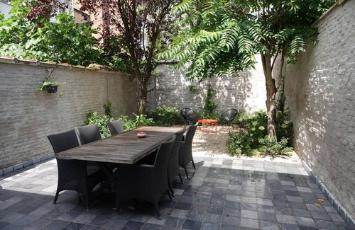 Heirnis Apartment | Charming House in Ghent