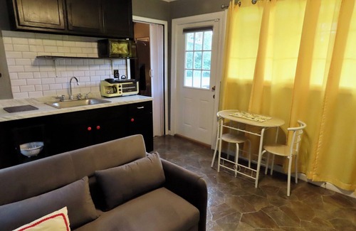 Glenwood House | Charming house in Glenwood with WiFi and AC