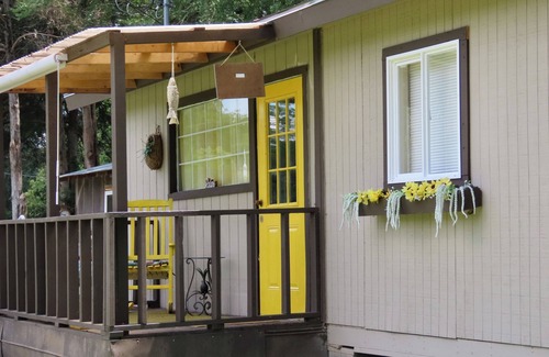 Glenwood House | Charming house in Glenwood with WiFi and AC