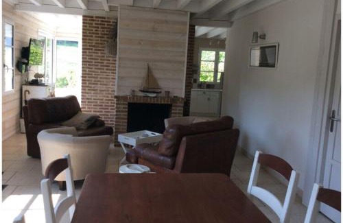 Saint-Martin-aux-Buneaux House | Charming House in Normandy near White Coast