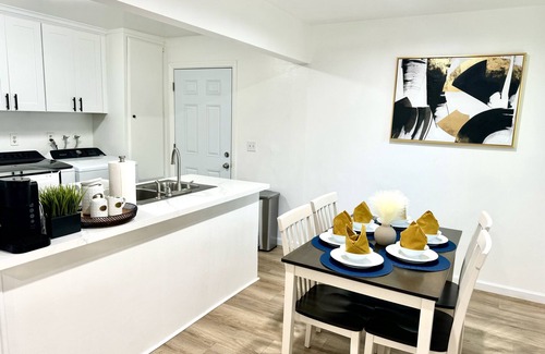 Fullerton House | Charming House in Old Town Fullerton near Disney & Knott’s!