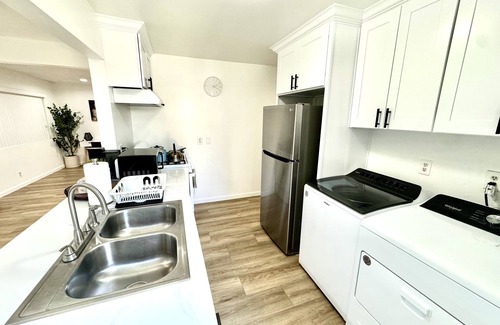 Fullerton House | Charming House in Old Town Fullerton near Disney & Knott’s!