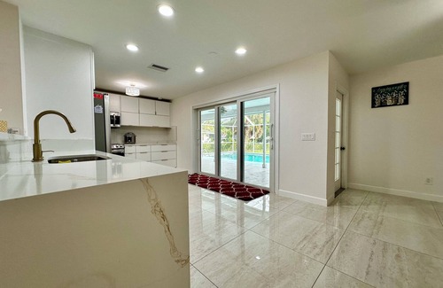 Naples House | Charming house in peaceful Naples surrounded by nature and close to the beach