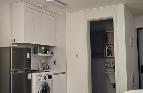 Gwangju House | Charming house in pleasant Gwangju-si with WiFi, AC