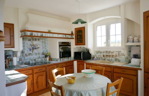 Valreas House | Charming house in Provence for 4 people, 4-star tourist accommodation.