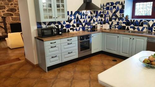 Povoa de Lanhoso House | Charming house in Povoa de Lanhoso with shared pool