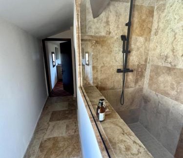 Venasque Apartment | Charming house in the village center of Venasque