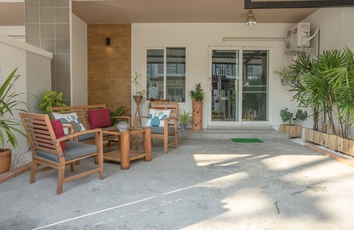 Hai Ya House | Charming House in town - close to old city and Night Bazaar