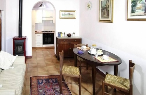 Ancaiano Apartment | Charming House in Tuscany with Pool & Views