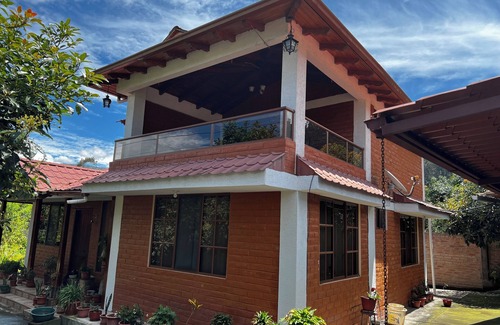 Patate House | Charming house just 30 minutes from Baños. Pet friendly!