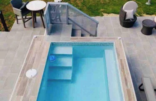 San Jose House | Charming house perfect blend of comfort and convenience/with pool