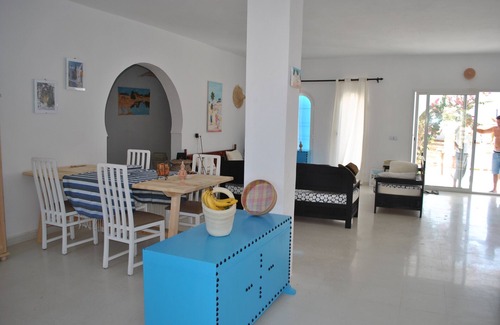 Hawmat al Badawiyin House | Charming house w / spacious garden & swimming pool