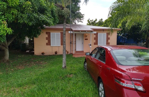 Homestead House | Charming house with AC in fabulous Homestead