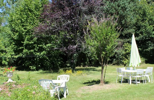 Chancelade Cottage | Charming House with Garden near Périgueux – Wifi, Parking, Baby Equipment