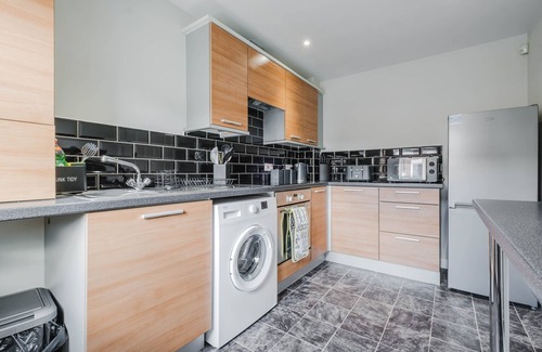 Bowburn House | Charming House with Free Parking