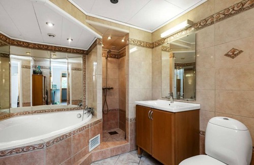Kvernevick House | Charming house with garden , 8 person