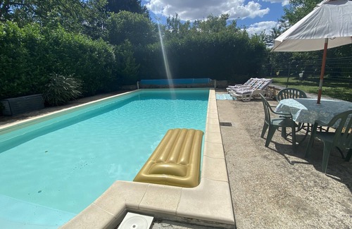 Antigny House | Charming house with heated pool 30 minutes from Futuroscope