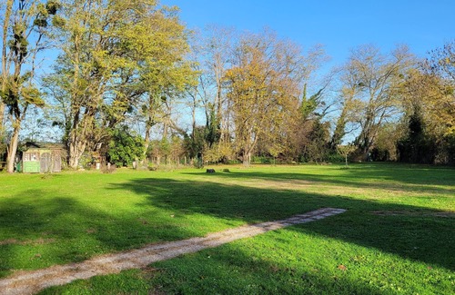 Le Vernet House | Charming house with large shared garden 8kms from Pamiers