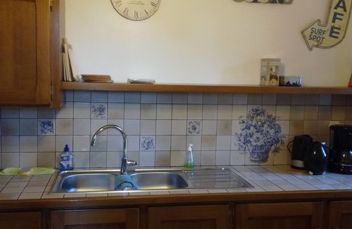 Hengoat Cottage | Charming house with large landscaped garden 9 km from the beach