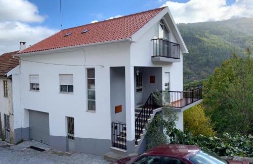 Manteigas House | Charming house with mountain view in Manteigas, fireplace