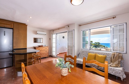 Cap de Salou Ski Chalet | Charming house with sea views in Salou 015 Casas Blancas