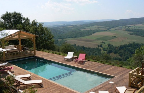 Leotoing House | Charming house with swimming pool, quiet location, panoramic view