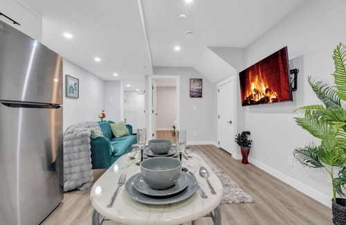 Calgary House | Charming house with WiFi in Livingston for a cozy getaway, close to the airport