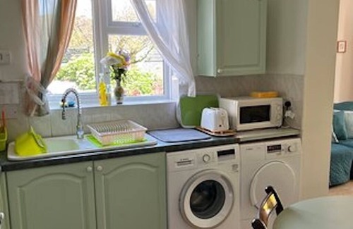 Swanage House | Charming Independent First Floor Cottage Overlooking Garden