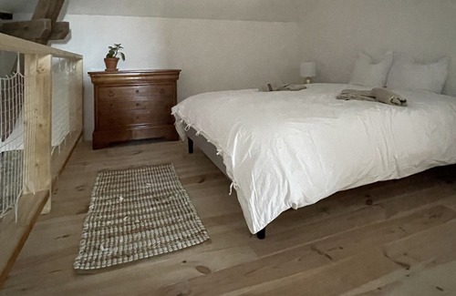 Coutances House | Charming independent cottage 12km from the sea