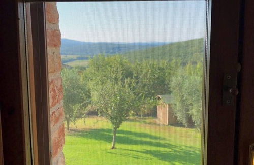 Castelnuovo Berardenga Villa | Charming Tuscan Villa Near Siena/Capitivating Private Setting/Lrg Heated Pool