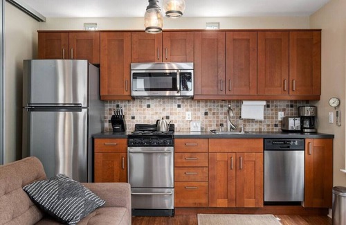 South Park Apartment | Charming Junipera Studio in Prime Location (A)
