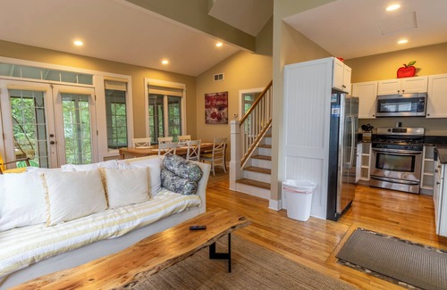 Michigan City House | Charming Kid Friendly Cottage by Park in Beachwalk + Complimentary Golf Cart