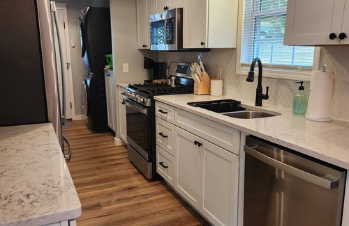 Gilbertsville House | Charming Lake Area 3-bedroom Home