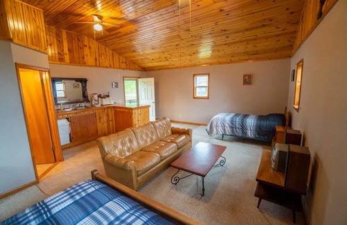 Kelleys Island Apartment | Charming lake front apartment in the heart of Kelleys Island.