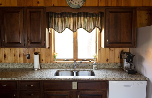 Moran Cottage | Charming Lakefront Log Cottage, With 4 Star Furnishings, 15 min. N of Mighty Mac